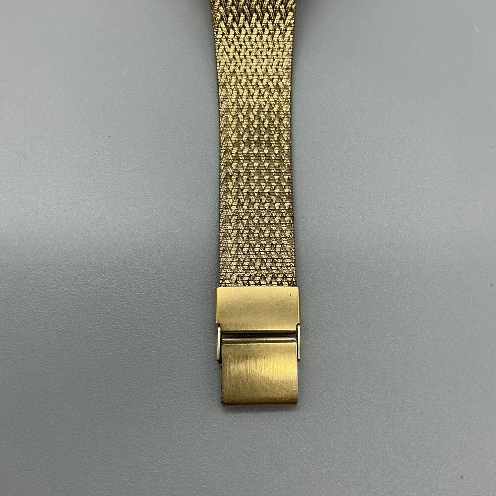 Vintage Seiko Quartz Mens Watch 25mm Gold Tone Mesh 5Y30-5B49 New Battery 7.75